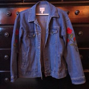 Jean jacket with rose patches.